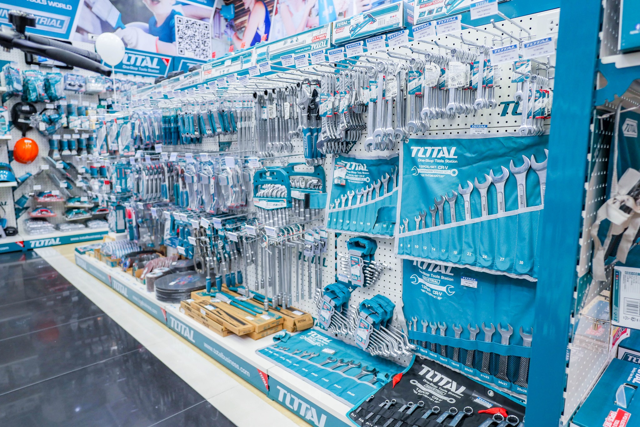Hand tools Total